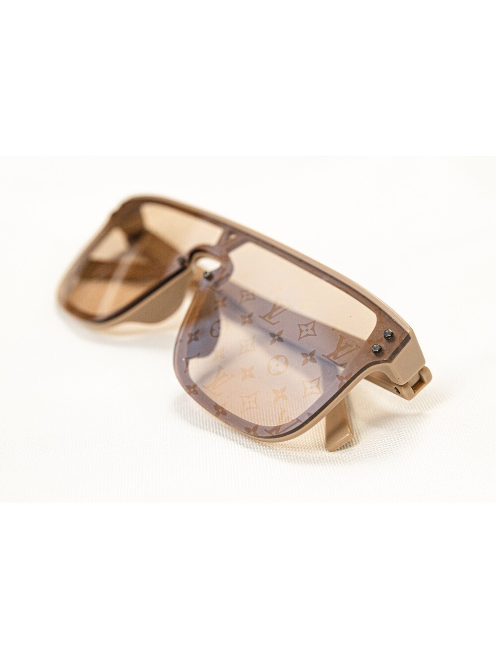 Louis Vuitton Waimea Z1485E Brown Monogram Sunglasses